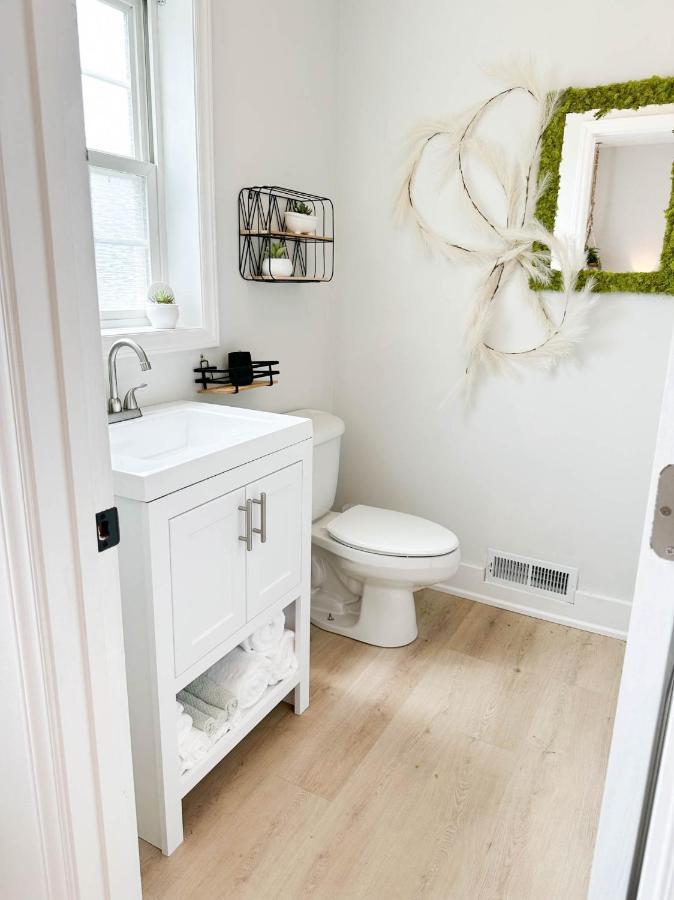 Dreamy Boho Remodeled Cottage With Mountain Views Sparta Zewnętrze zdjęcie